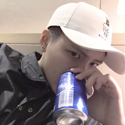 三亿体育手机版_清华紫光收购美芯片厂商障碍重重(图1) 三亿体育手机版