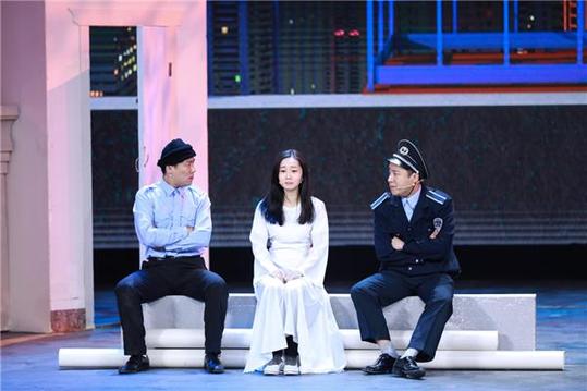 “三亿体育官网”和平精英月夜模式攻略汇总 和平精英月夜模式怎么玩(图1) 三亿体育官网