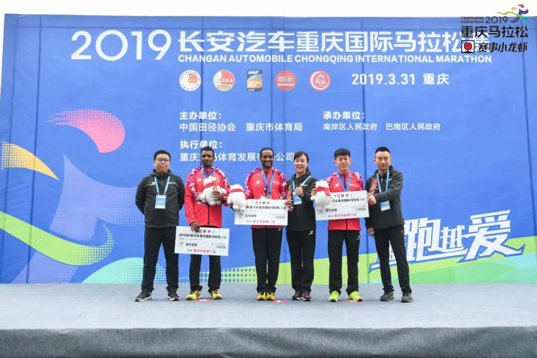 三亿体育手机版:合肥华研白癜风医院:小孩手上长白癜风怎么办(图1) 三亿体育官网